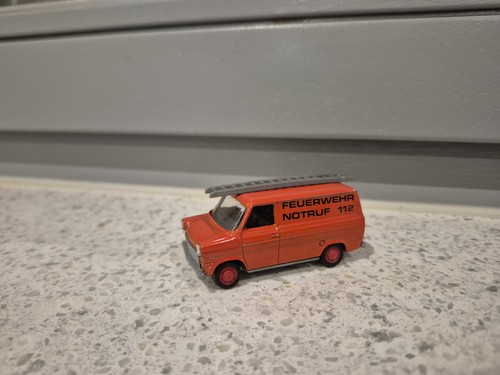 Schuco ford transit - schuco, 1:66