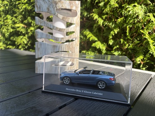 Modellauto mercedes benz - modellauto, 1:43